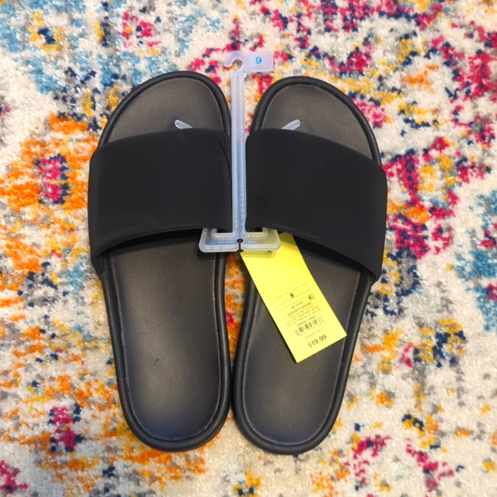 Slide sandals